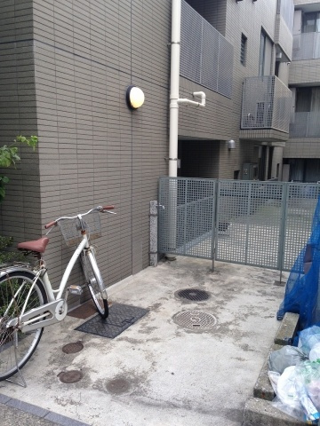 四ツ谷ＨＯＵＳＥのその他共用部分|駐輪スペース、ゴミ置場