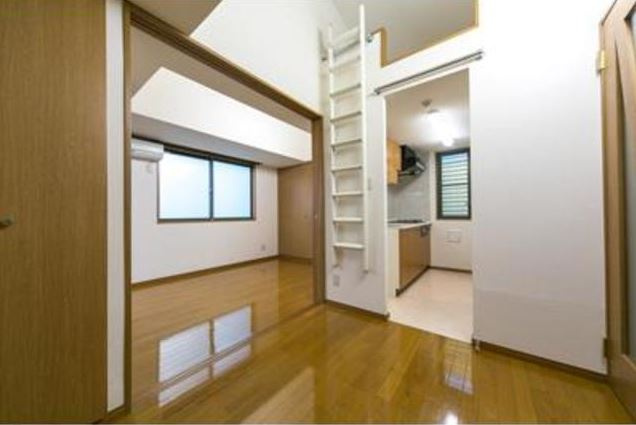 四ツ谷ＨＯＵＳＥの居間・リビング|別室参考写真