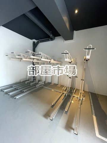 エストゥルース浅草のその他共用部分|駐輪場