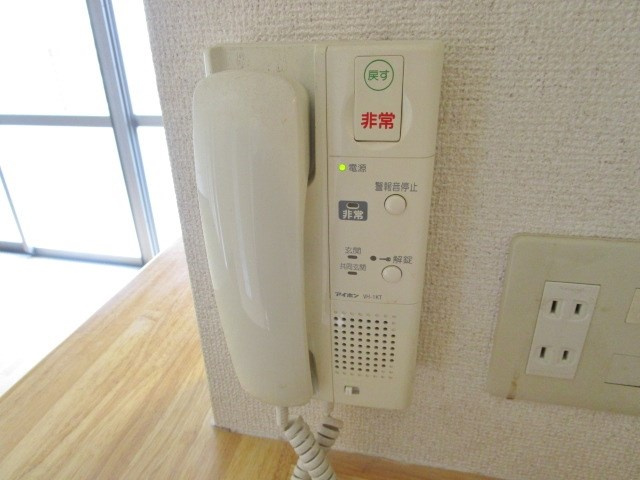 枚方市伊加賀西町の賃貸マンションのセキュリティ