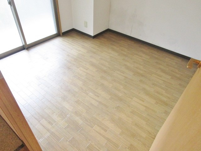 枚方市伊加賀西町の賃貸マンション