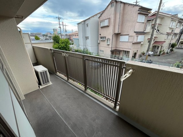 枚方市伊加賀西町の賃貸マンションのバルコニー