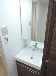 【独立洗面台】