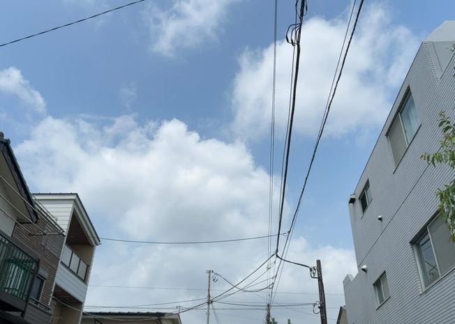 【展望】 | 土地の地勢が高台の場合、景色を綺麗にみることができ、景色にこだわってお家探ししている方におすすめです！また平坦地よりも風通しがいいというメリットがあります。デメリットもあるので是非現地でご確認下さい。