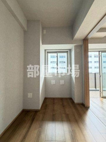 リテラス南千住サウスの洋室