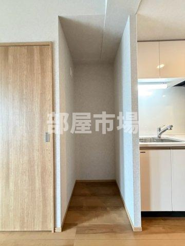 リテラス南千住サウスのキッチン|冷蔵庫置場