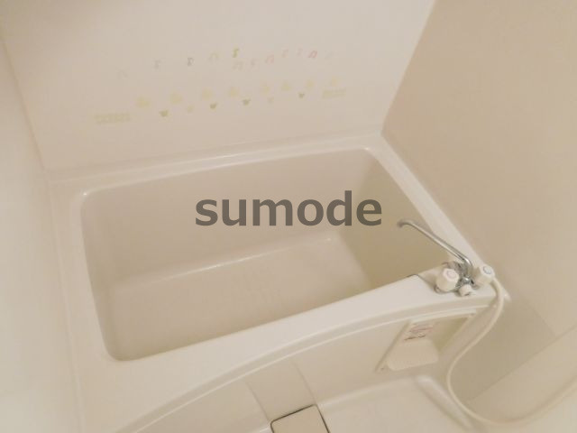 光栄ハイツ山手の浴室
