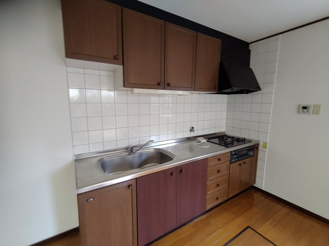 豊橋市北山町貸家のキッチン
