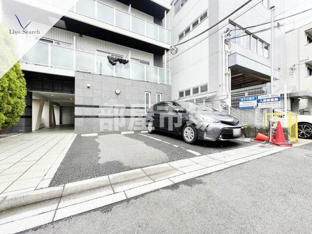 プレール・ドゥーク本所吾妻橋Ⅱの駐車場