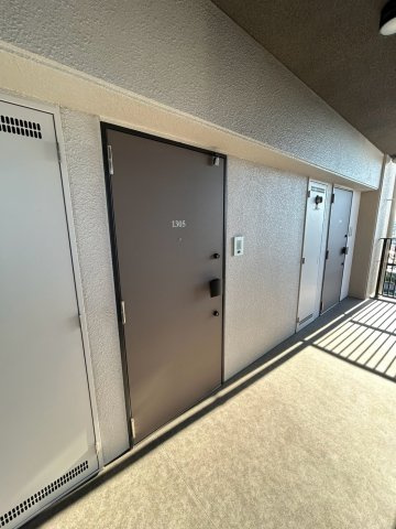 S-RESIDENCE尾頭橋beaute(ボーテ)の玄関