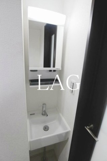 【洗面所】 | グランクオール元住吉 | 独立洗面台です。
