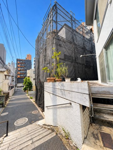 文京区白山５丁目新築戸建の前面道路含む現地写真