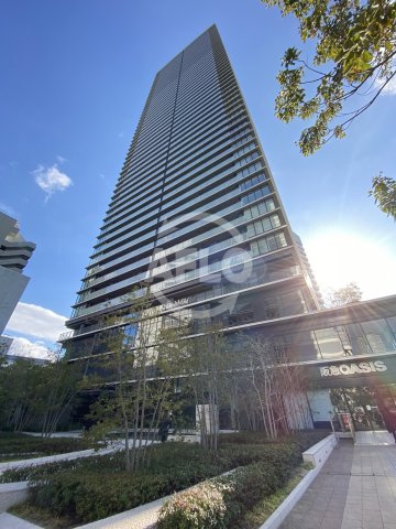ザ・パークハウス中之島タワー　扇町小学校区　の外観|ザ・パークハウス中之島タワー　地上55階建高層免震タワーマンション
