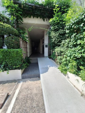 トキワフラットのエントランス