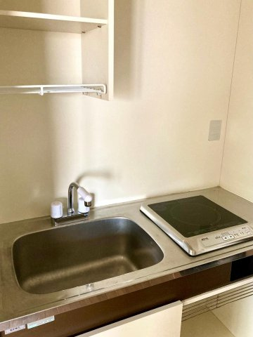 神戸市中央区旗塚通１丁目の賃貸マンションのキッチン