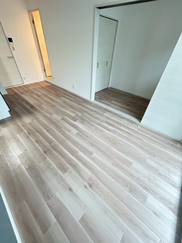 西宮市平木町の賃貸マンションの居間・リビング