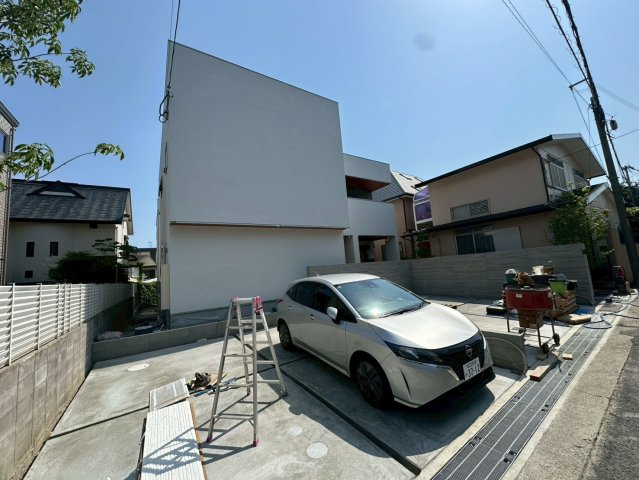 芦屋市翠ケ丘町のアパート