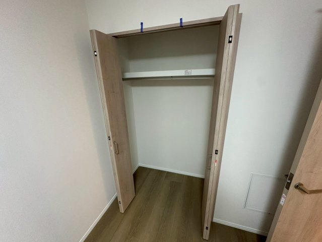 芦屋市翠ケ丘町のアパートの収納