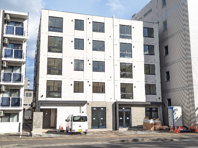 札幌市東区北八条東８丁目の賃貸マンション