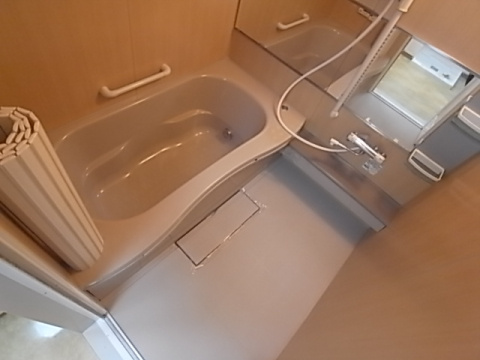 西宮市丸橋町の賃貸マンションの浴室