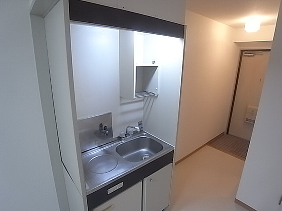 神戸市東灘区田中町５丁目の賃貸マンションのキッチン