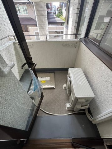 芦屋市業平町の賃貸マンションのバルコニー