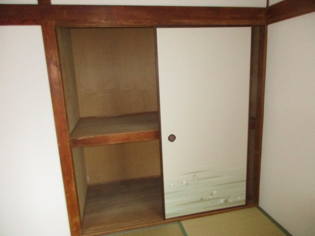 フラワー芦屋の収納