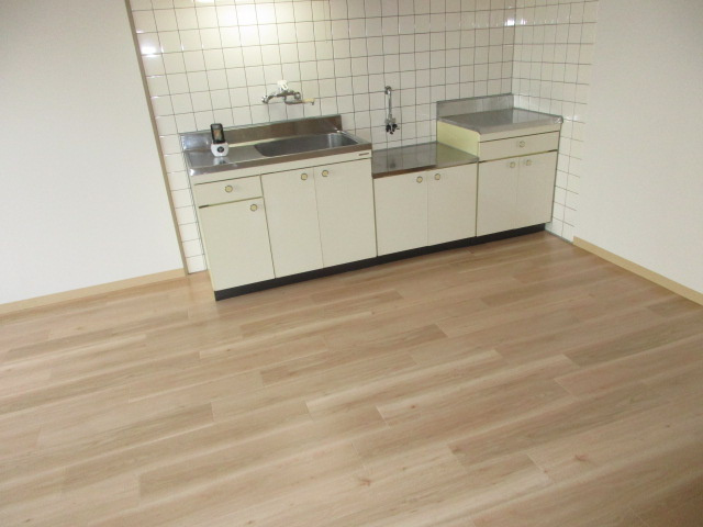 フラワー芦屋の居間・リビング