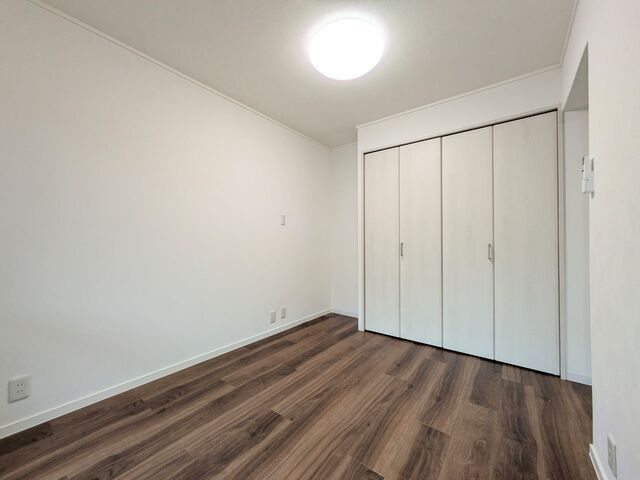 西宮市甲東園１丁目の賃貸マンションの居間・リビング