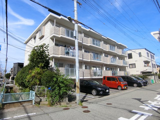 西宮市甲子園一番町の賃貸マンション