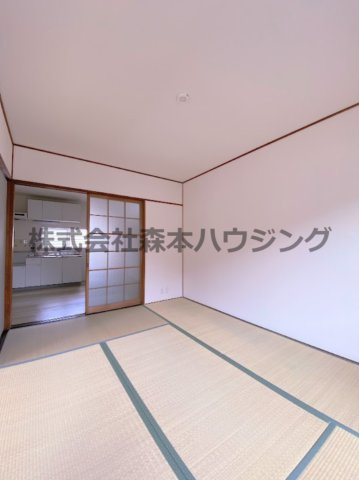 【和室】 | 　レジデンス澤井 | い草の香りが落ち着く素敵な和室です
