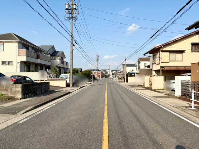 名東区山の手三丁目土地の前面道路含む現地写真|前面道路①