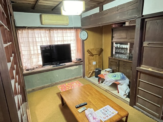 【価格変更】氷上町稲畑Ｔ邸の居間・リビング