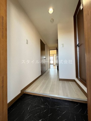 【玄関】 | オアシス鷹丘