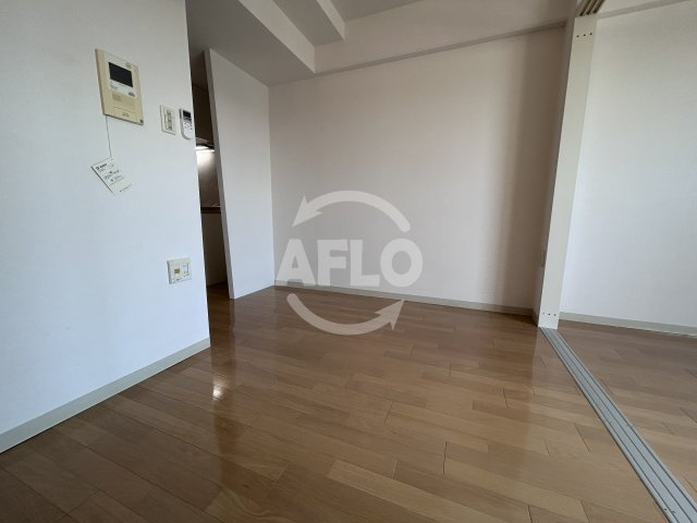 RIDGE江坂(旧ルクレ江坂)の居間・リビング|RIDGE江坂　リビング
