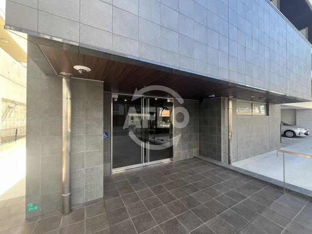 THE　RESIDENCE　Hのエントランス|THE RESIDENCE H　エントランス