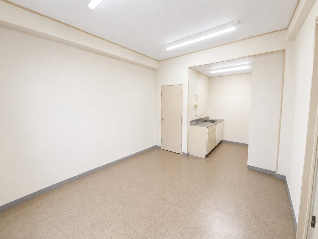 ライオンズマンション川原通の内装|室内写真
※CG加工により一部家具等を削除しています。