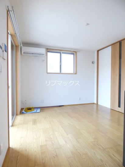 【居間・リビング】アベニール 