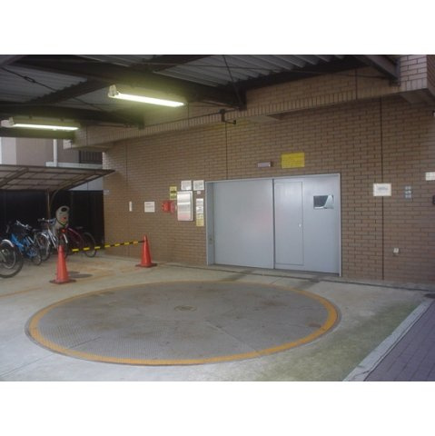 仙台坂オークヒルズの駐車場