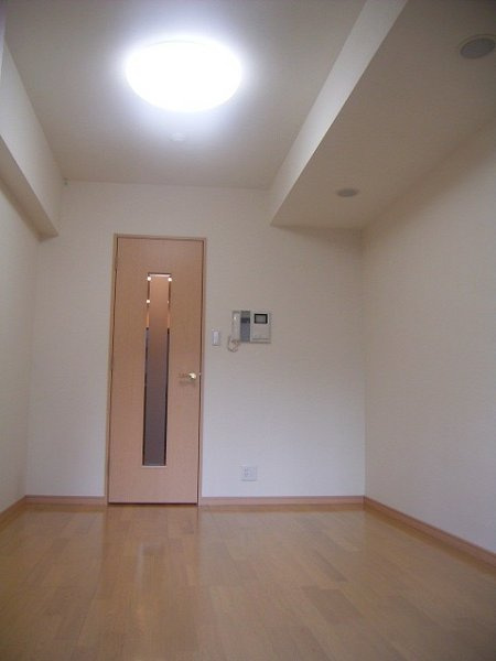 新品家具付きマンション銀座15(KaGood東京)の居間・リビング