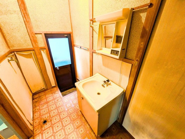 北吉田町戸建ての洗面所|                                                  