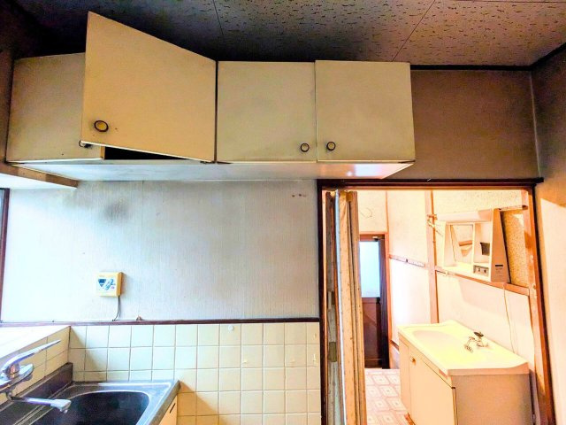 北吉田町戸建てのキッチン|キッチンでお料理をお楽しみください