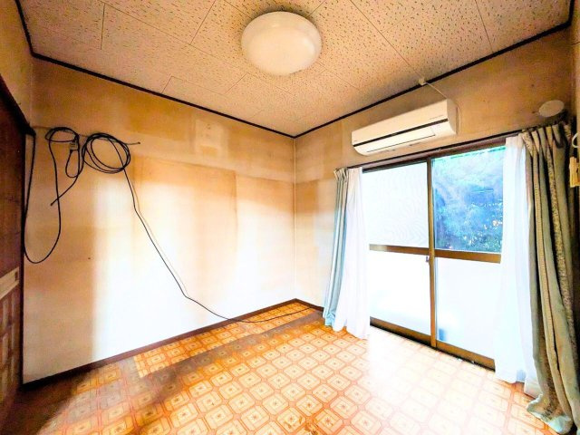北吉田町戸建ての洋室|スタンダードな洋室です