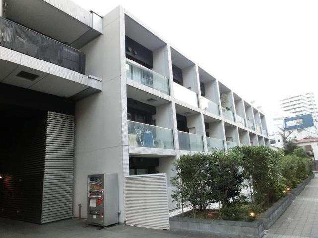 パークキューブ目黒タワーの外観