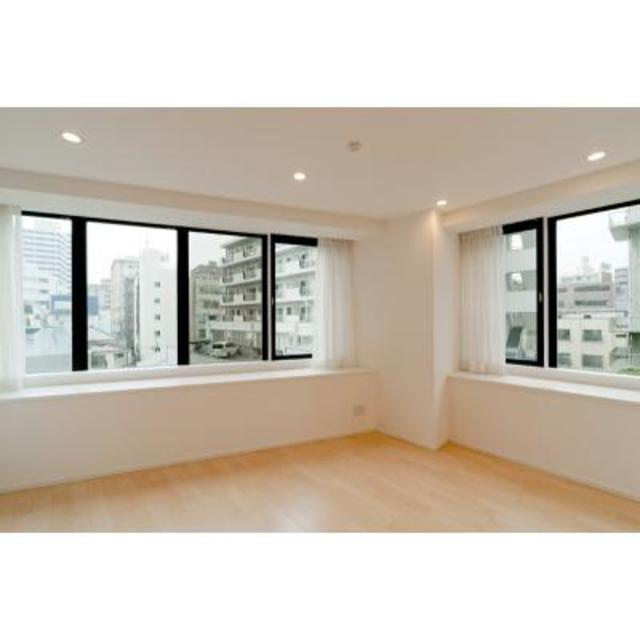 パークキューブ目黒タワーの居間・リビング|※写真は同タイプ住戸です。