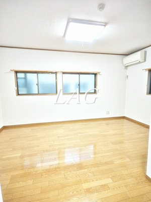 【寝室】 | コーポ中里 | 寝室です。