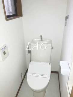 【トイレ】 | 東中野戸建 | トイレです。