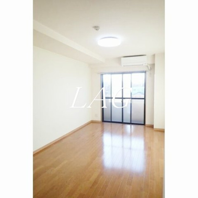 【居間・リビング】 | プラネット | 洋室のお部屋です。