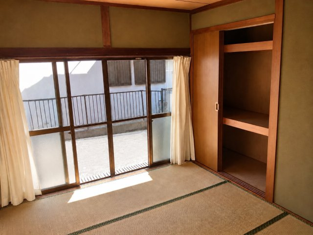 中央区緑が丘　リノベに最適な角区画の和室