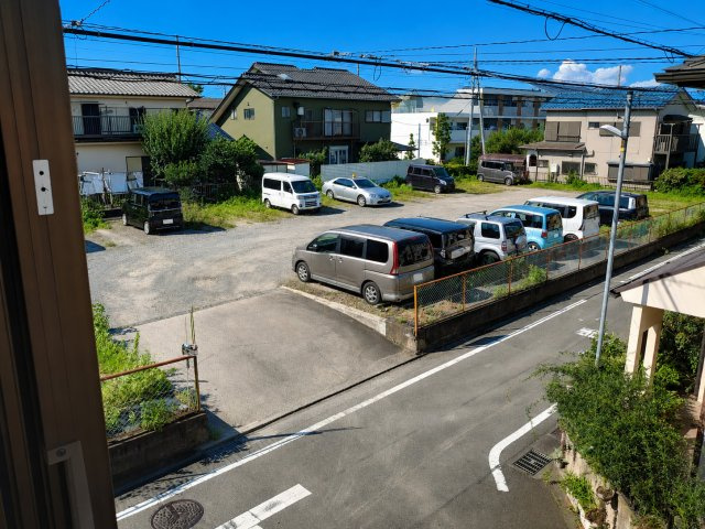 中央区緑が丘　リノベに最適な角区画の展望